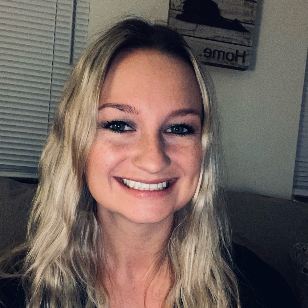 Meet your Posher, Natalie